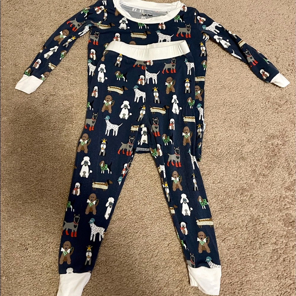 Little Sleepies 2 piece pajamas - size 12-18 months, LE Puppy print